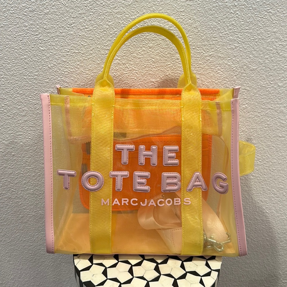 Marc Jacobs Medium Handbag